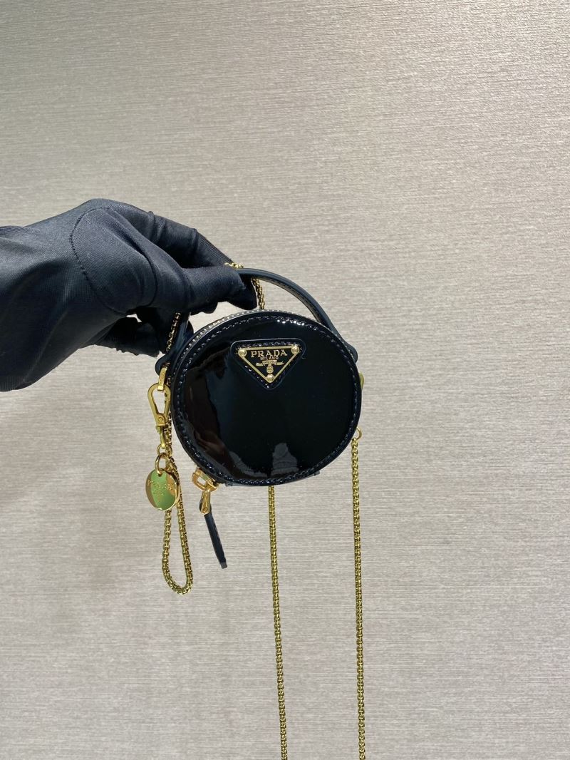 Pra*a round bags